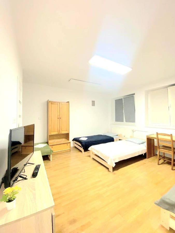 Hostel Warszawa Ursynow Extérieur photo